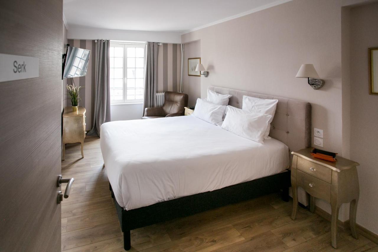 Le Cotentin Appart'Hotels & Restaurant Le Cot' ปอร์ไบ ภายนอก รูปภาพ